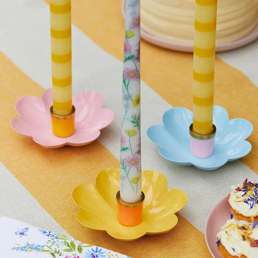 De Lacy at Home Flower Holders